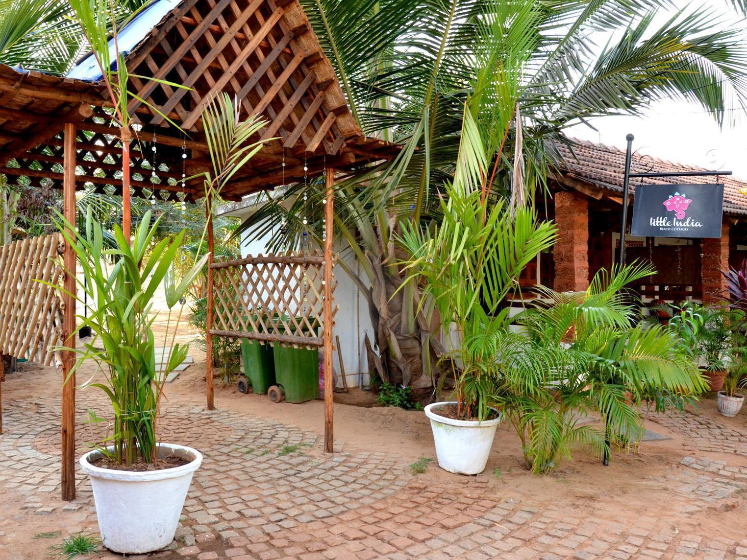 Little India Beach Cottages Baga Exterior photo